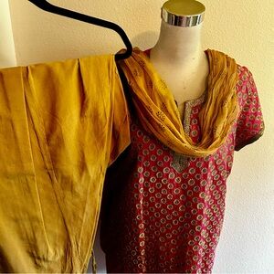 Shalwar kameez pink and mustard sz XL with scarf and pants good condition